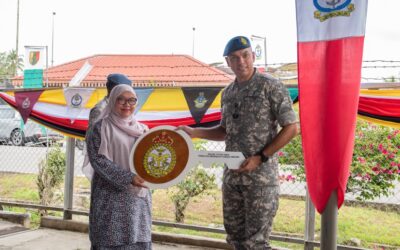 HANDING OVER CEREMONY OF TITIAN AMAL PROJECT IN CONJUNCTION WITH THE 62ND ANNIVERSARY OF THE ROYAL BRUNEI ARMED FORCES AT PUSAT BAHAGIA BANGAR, TEMBURONG DISTRICT