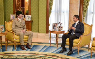 HIS ROYAL HIGHNESS PRINCE HAJI AL-MUHTADEE BILLAH, THE CROWN PRINCE AND SENIOR MINISTER AT THE PRIME MINISTER’S OFFICE RECEIVES IN AUDIENCE GENERAL OFFICER COMMANDING 1ST (UNITED KINGDOM) DIVISION, BRITISH ARMY