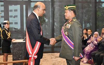 RBAF COMMANDER CONFERRED WITH SINGAPORE HIGHEST MILITARY AWARD