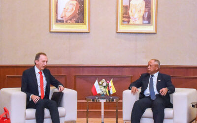 MINISTER AT THE PRIME MINISTER’S OFFICE AND MINISTER OF DEFENCE II RECEIVES COURTESY CALL FROM AMBASSADOR EXTRAORDINARY AND PLENIPOTENTIARY OF THE REPUBLIC OF POLAND TO BRUNEI DARUSSALAM