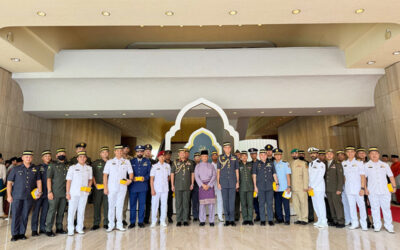 MINISTRY OF DEFENCE PARTICIPATES IN MAJLIS JUNJUNG ZIARAH AT ISTANA NURUL IMAN IN CONJUNCTION WITH HARI RAYA AIDILFITRI 1446H