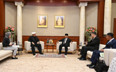 MINISTER AT THE PRIME MINISTER’S OFFICE AND MINISTER OF DEFENCE II RECEIVES COURTESY CALL FROM THE HIGH COMMISSIONER OF THE ISLAMIC REPUBLIC OF PAKISTAN TO BRUNEI DARUSSALAM