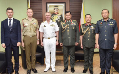 ROYAL BRUNEI AREMED FORCES COMMANDER RECEIVES COURTESY CALL FROM THE COMMANDER JOINT OPERATIONS AUSTRALIA, AUSTRALIAN DEFENCE FORCE