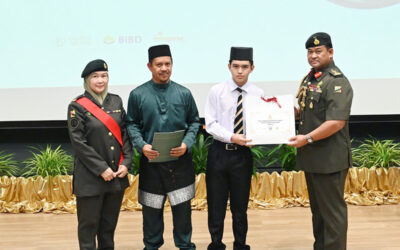 146 ROYAL BRUNEI ARMED FORCES CHILDREN RECEIVE OUTSTANDING AWARDS