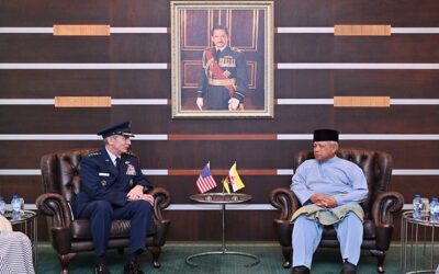 MINISTER AT THE PRIME MINISTER’S OFFICE AND MINISTER OF DEFENCE II RECEIVES A COURTESY CALL FROM THE COMMANDER OF THE PACIFIC AIR FORCES AND AIR COMPONENT COMMANDER, INDO-PACIFIC COMMAND OF THE UNITED STATES OF AMERICA