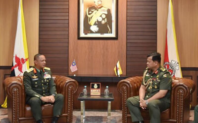 COMMANDER OF THE ROYAL BRUNEI ARMED FORCES RECEIVES COURTESY CALL FROM THE CHIEF OF ARMY OF MALAYSIA